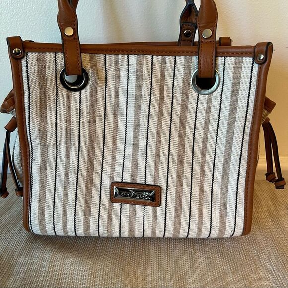 Simply Noelle Handbag leather & teak, brown, cream, black, & tan EUC! - Picture 4 of 16